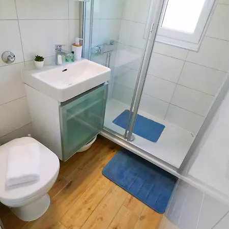 Beachfront Mala Tereza ספליט