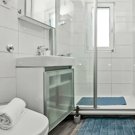 Beachfront Mala Tereza Apartment Split